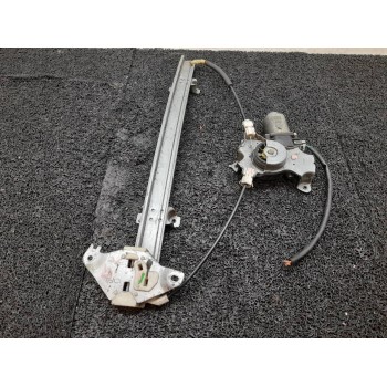 ELEVALUNAS DELANTERO DERECHO 400698T2 44830 