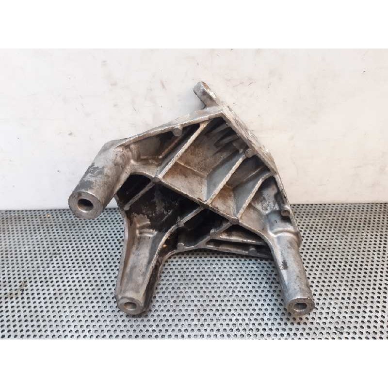 Recambio de soporte motor derecho para opel astra h berlina enjoy referencia OEM IAM 90539247 2