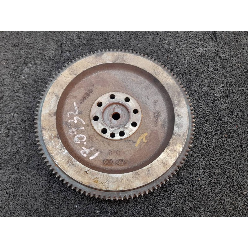 Recambio de volante motor para kia carens 2.0 crdi lx monovolumen referencia OEM IAM 2