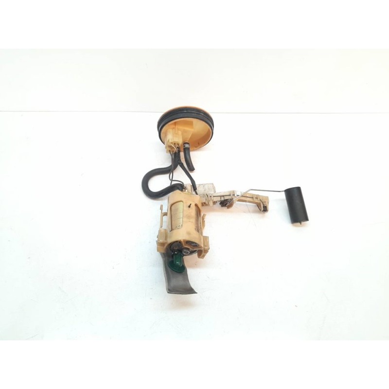 Recambio de aforador para nissan micra (k11) slx referencia OEM IAM 2401270047001 172784F100 VDO