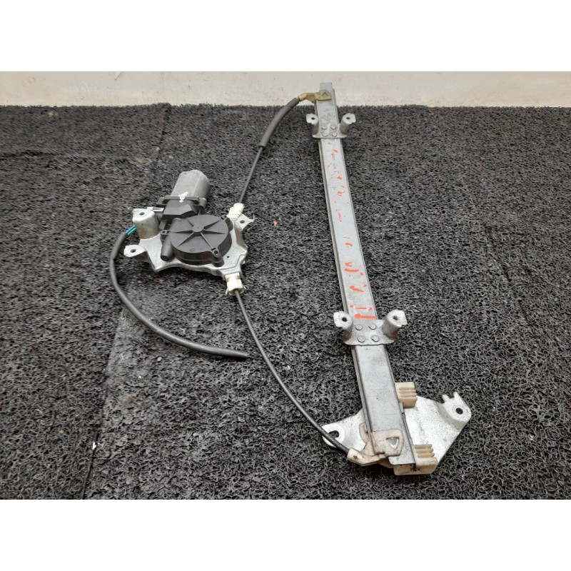 Recambio de elevalunas delantero derecho para nissan almera tino (v10m) referencia OEM IAM 400698T2 44830 3