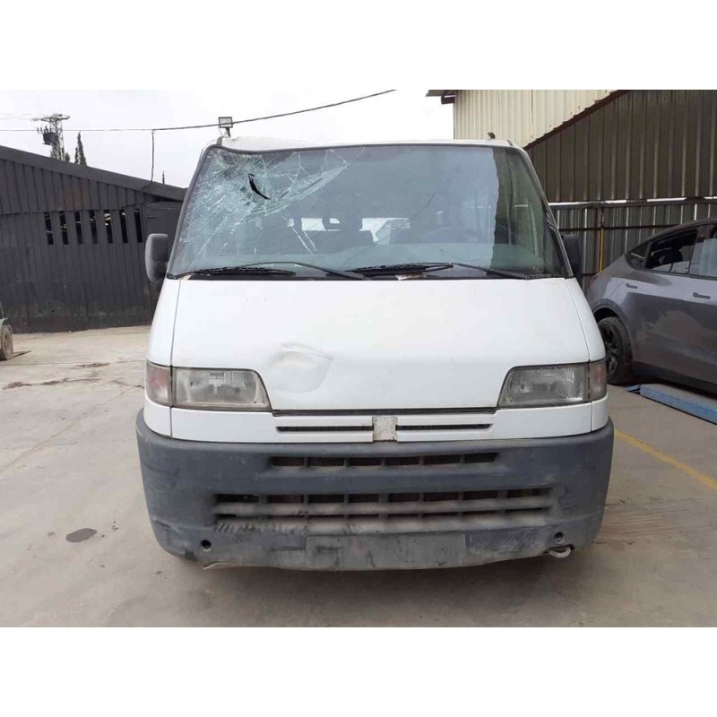 peugeot boxer caja cerr. acristalado (rs2850)(230)(´02) del año 1996