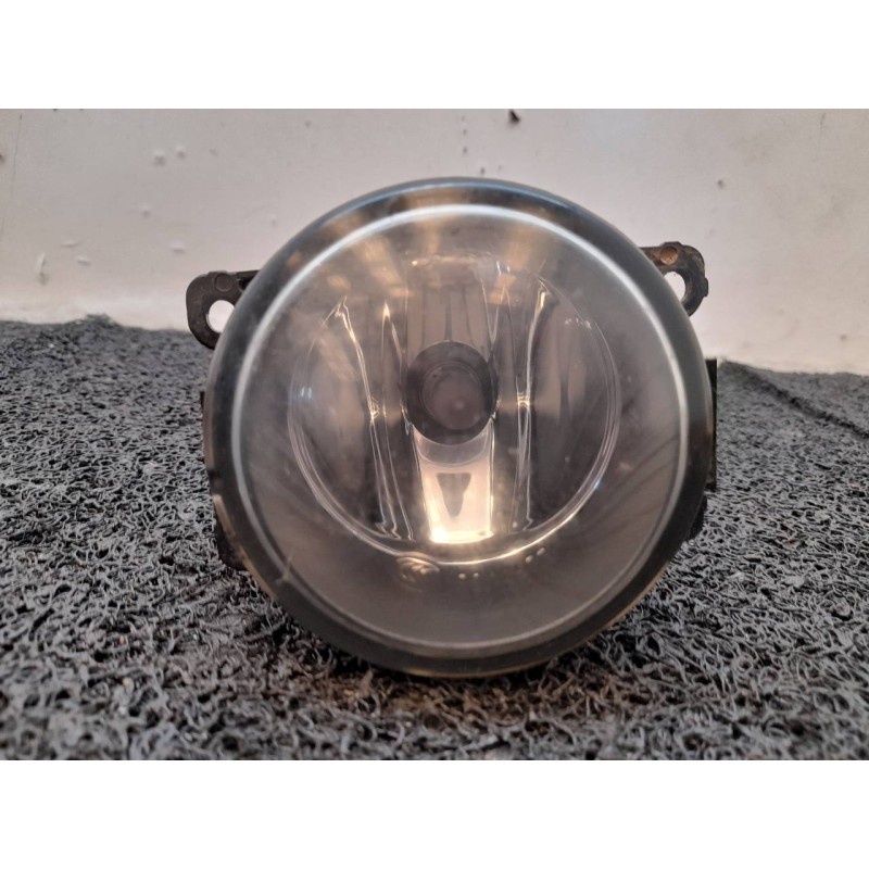 Recambio de faro antiniebla izquierdo para dacia duster ambiance 4x2 referencia OEM IAM 8200074008  