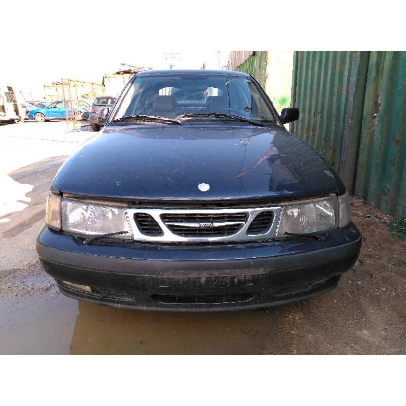 saab 9-3 berlina del año 2000
