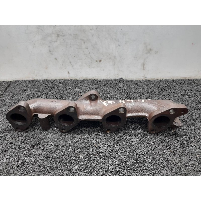 Recambio de colector escape para kia carens 2.0 crdi lx monovolumen referencia OEM IAM   
