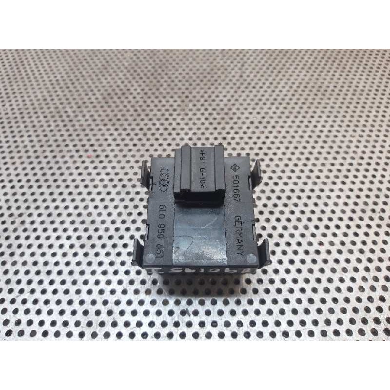 Recambio de mando elevalunas delantero izquierdo para audi a3 (8l) 1.9 tdi referencia OEM IAM 8L0959851 - Negro 2