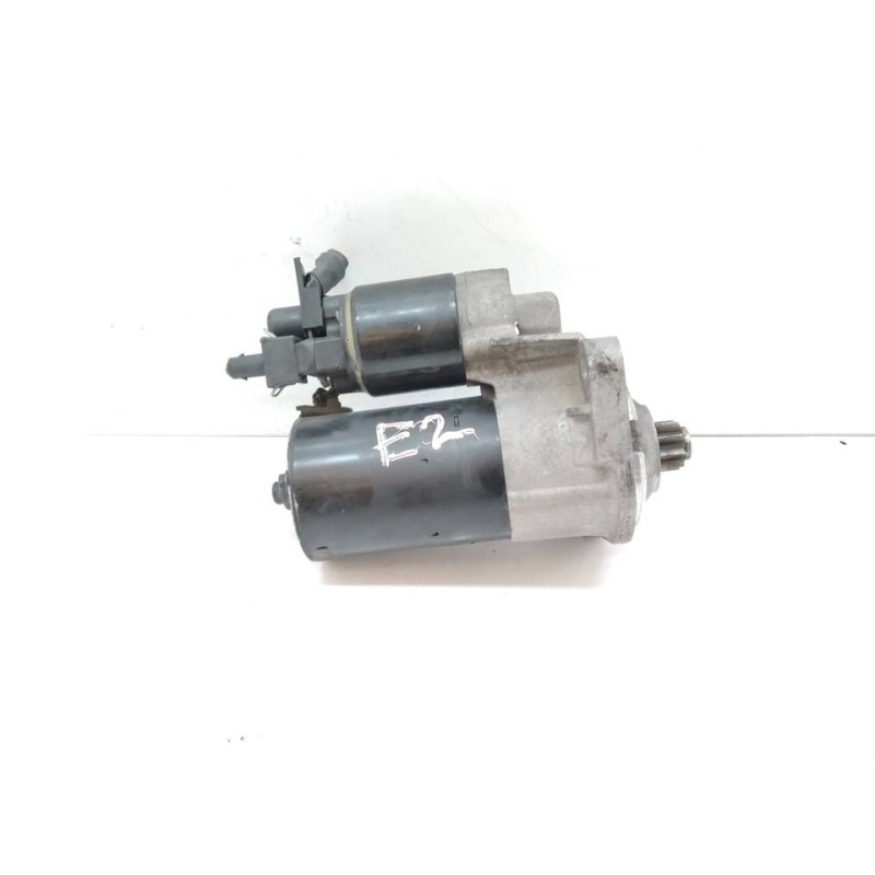 Recambio de motor arranque para seat leon (1m1) stella referencia OEM IAM 0001121028 020911023F BOSCH 3