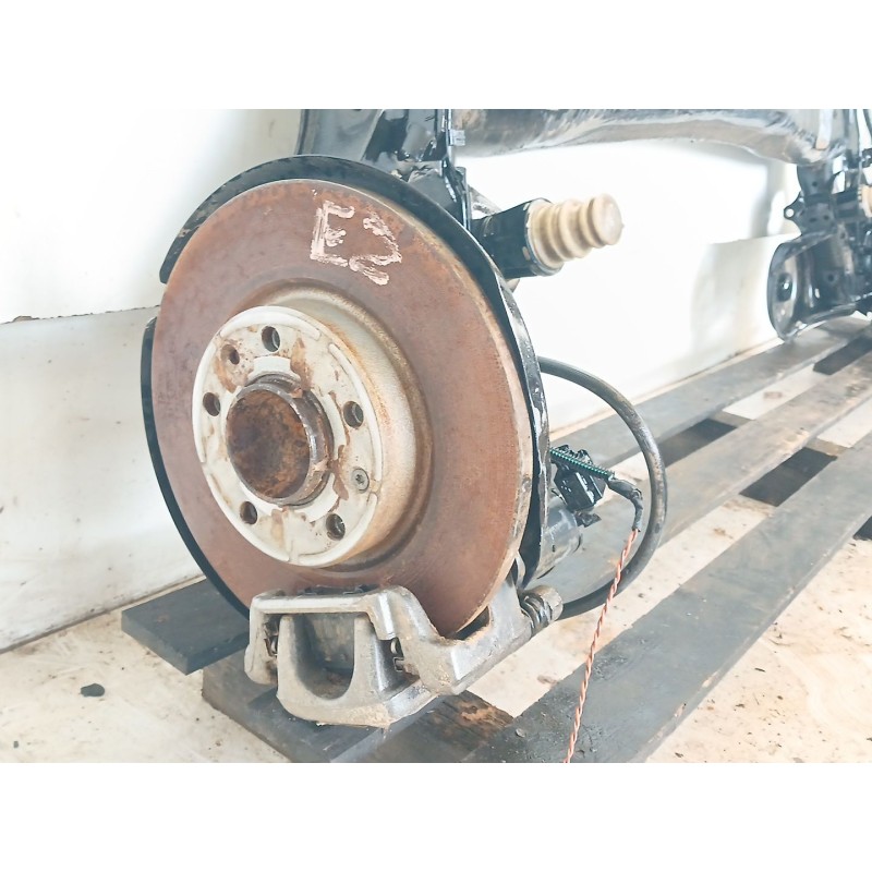 Recambio de puente trasero para peugeot 308 sw ii (lc_, lj_, lr_, lx_, l4_) 1.5 bluehdi 130 referencia OEM IAM 5