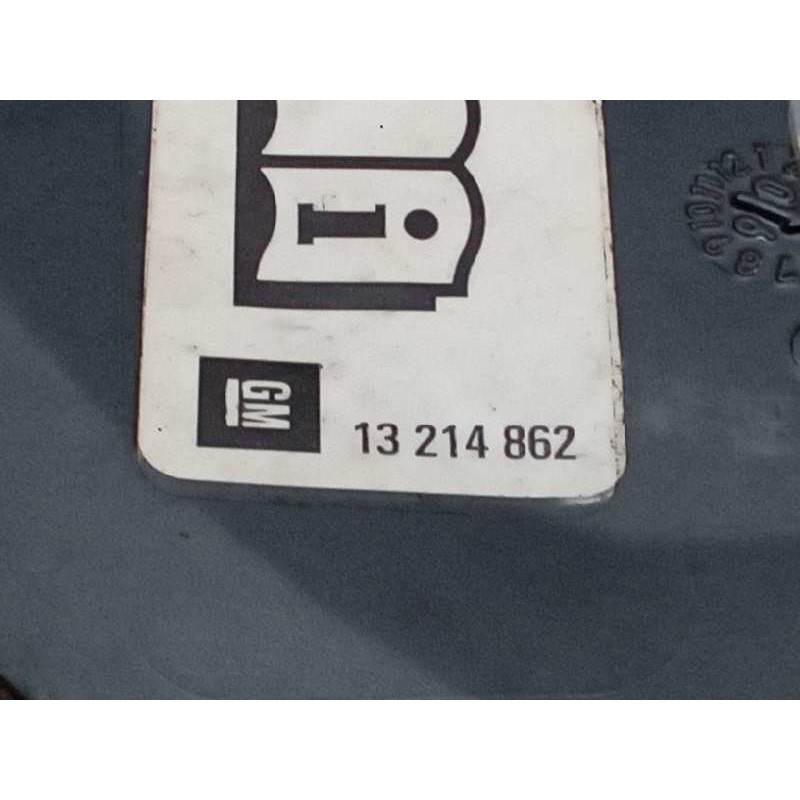 Recambio de tapa exterior combustible para opel astra h caravan innovation referencia OEM IAM 13214862 2