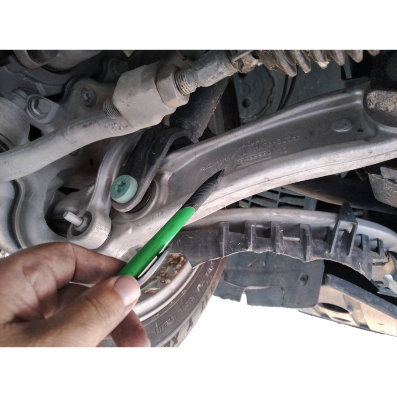 Recambio de brazo suspension inferior delantero izquierdo para jaguar xe prestige referencia OEM IAM   