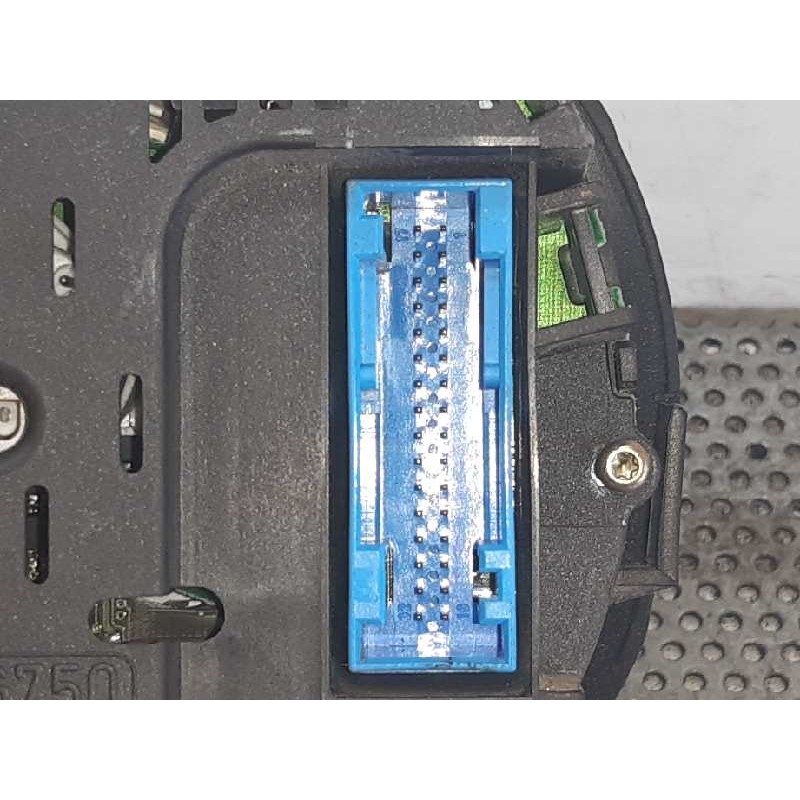 Recambio de cuadro instrumentos para audi a2 (8z) 1.4 tdi (55kw) referencia OEM IAM 8Z0920900 110080020001 - Azul 3