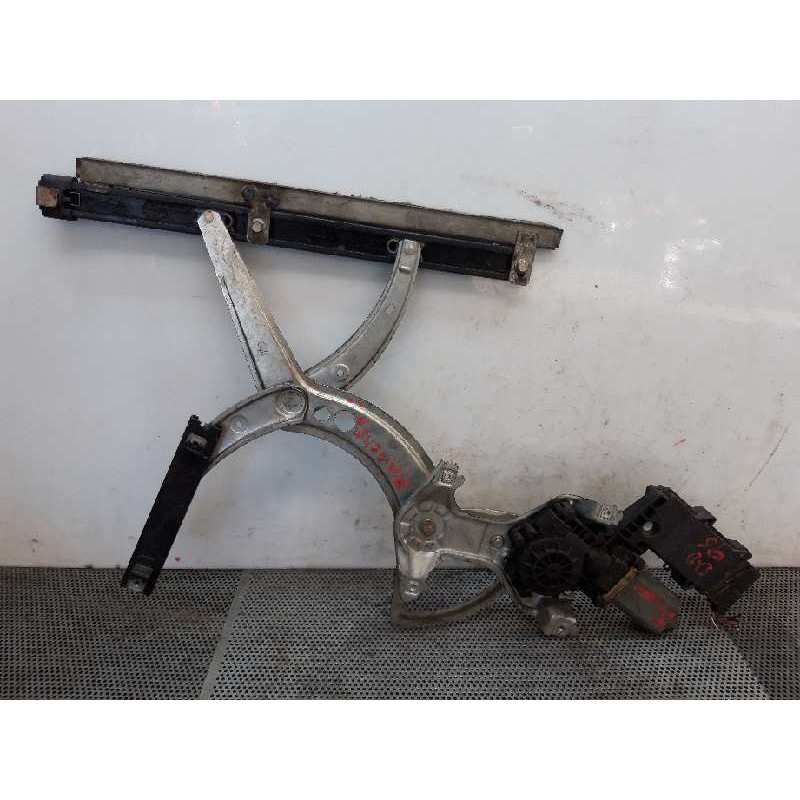 Recambio de elevalunas delantero derecho para volkswagen passat berlina (312) referencia OEM IAM  116680 
