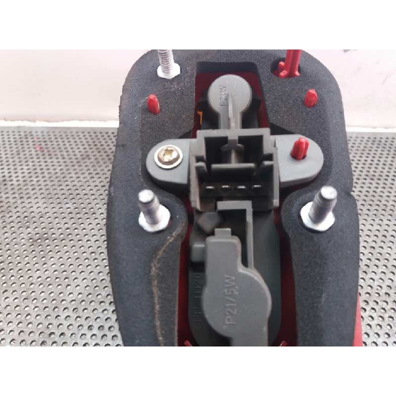 Recambio de piloto trasero izquierdo para alfa romeo 147 (190) 2.0 selespeed distinctive referencia OEM IAM - Gris 3
