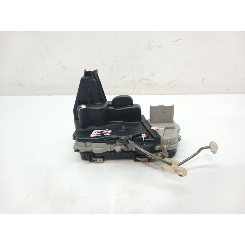 Recambio de cerradura puerta delantera izquierda para peugeot 307 (3a/c) 1.4 hdi referencia OEM IAM 3222C  