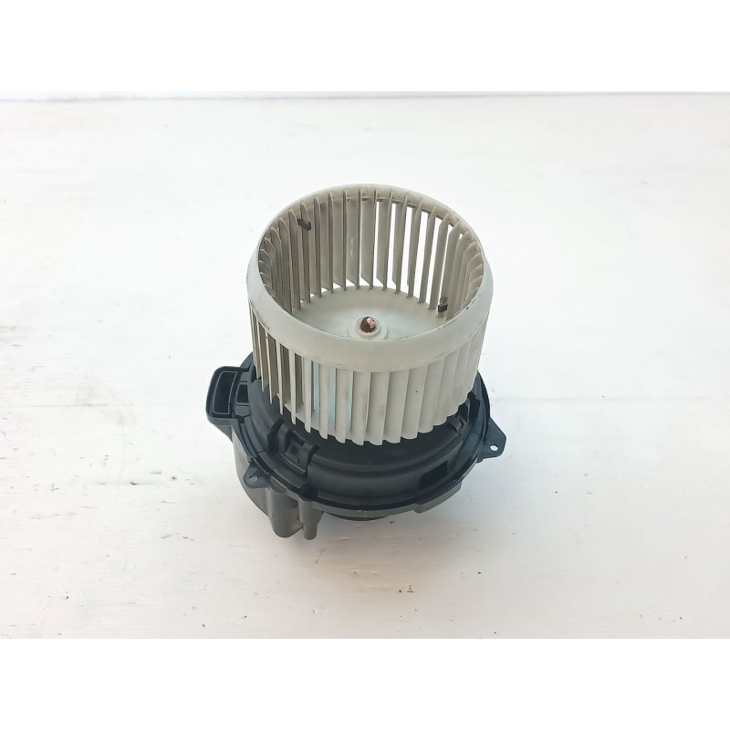 Recambio de motor calefaccion para dacia sandero iii stepway comfort referencia OEM IAM M01163606870 M01163606875 - Rojo 4