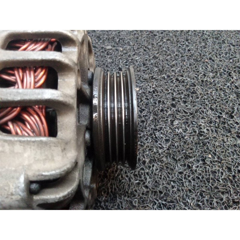 Recambio de alternador para hyundai getz (tb) 1.1 gl referencia OEM IAM TA000A55601 3730002550 VALEO 6