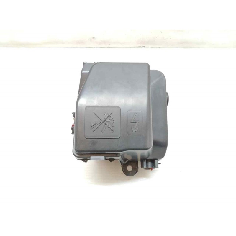 Recambio de caja reles / fusibles para dacia dokker essential referencia OEM IAM 2