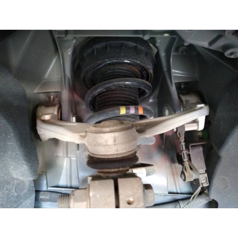 Recambio de brazo suspension superior delantero derecho para jaguar xe prestige referencia OEM IAM   