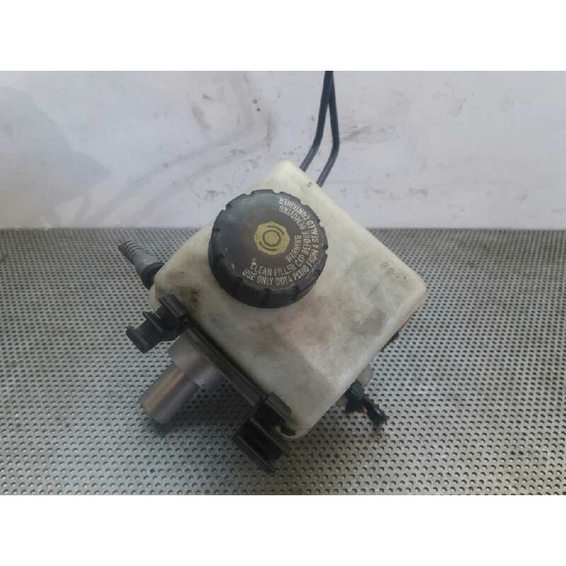 Recambio de bomba freno para opel zafira b 1.9 cdti referencia OEM IAM - Gris 2
