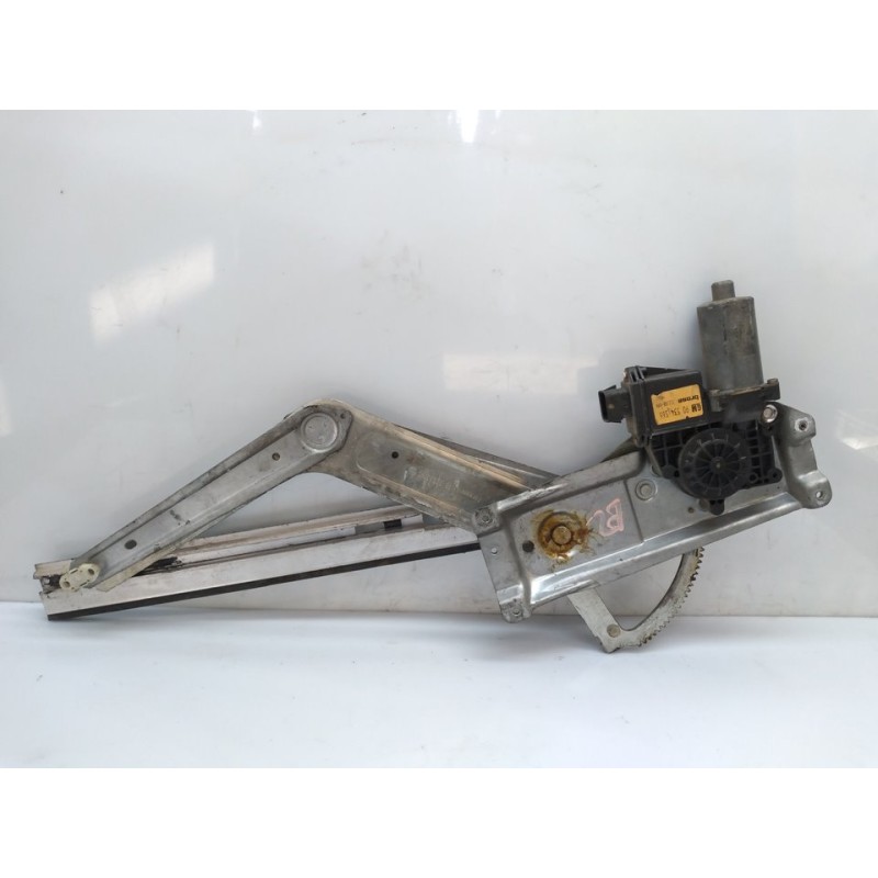 Recambio de elevalunas delantero derecho para opel tigra 1.6 16v referencia OEM IAM 90534566 2