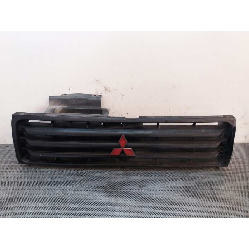 Recambio de rejilla delantera para mitsubishi montero (v20/v40) 2500 td gl (3-ptas.) referencia OEM IAM - Gris 2