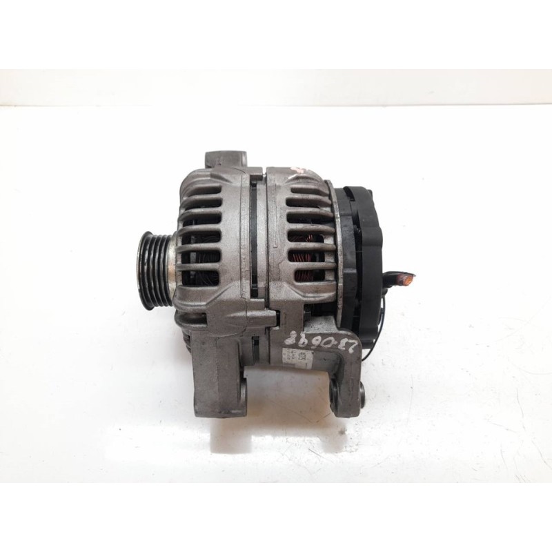 Recambio de alternador para opel vectra c berlina club referencia OEM IAM 0124425009  
