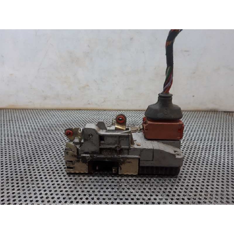 Recambio de cerradura puerta delantera derecha para fiat ulysse (121) 1.9 td el (6 asientos) referencia OEM IAM PBTR2  