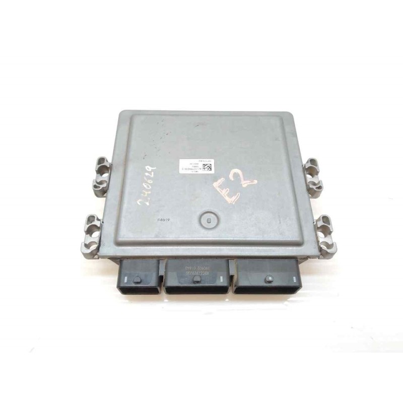 Recambio de centralita motor uce para dacia dokker essential referencia OEM IAM A3C0244610101 A2829005900 237101339S 2