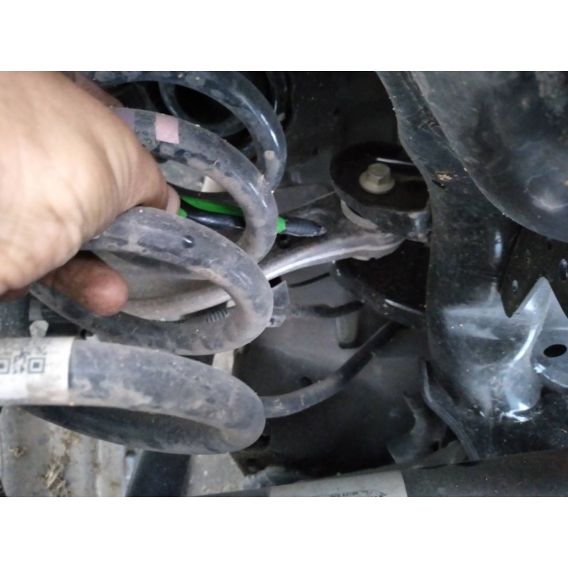 Recambio de brazo suspension superior trasero izquierdo para jaguar xe prestige referencia OEM IAM   