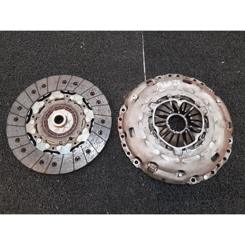 Recambio de kit embrague para opel zafira b enjoy referencia OEM IAM 324039410  LUK 3