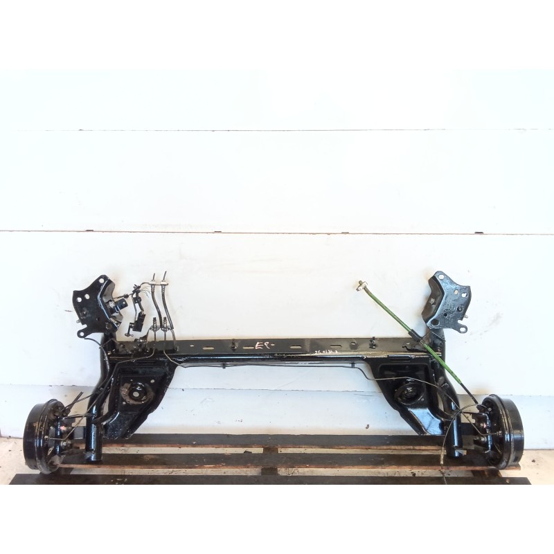 Recambio de puente trasero para renault clio iv limited referencia OEM IAM   