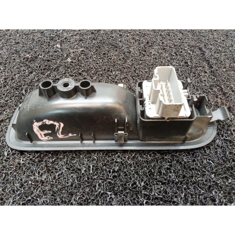 Recambio de mando elevalunas delantero izquierdo para renault clio iii style referencia OEM IAM 214939A 8200356513 - Negro 3