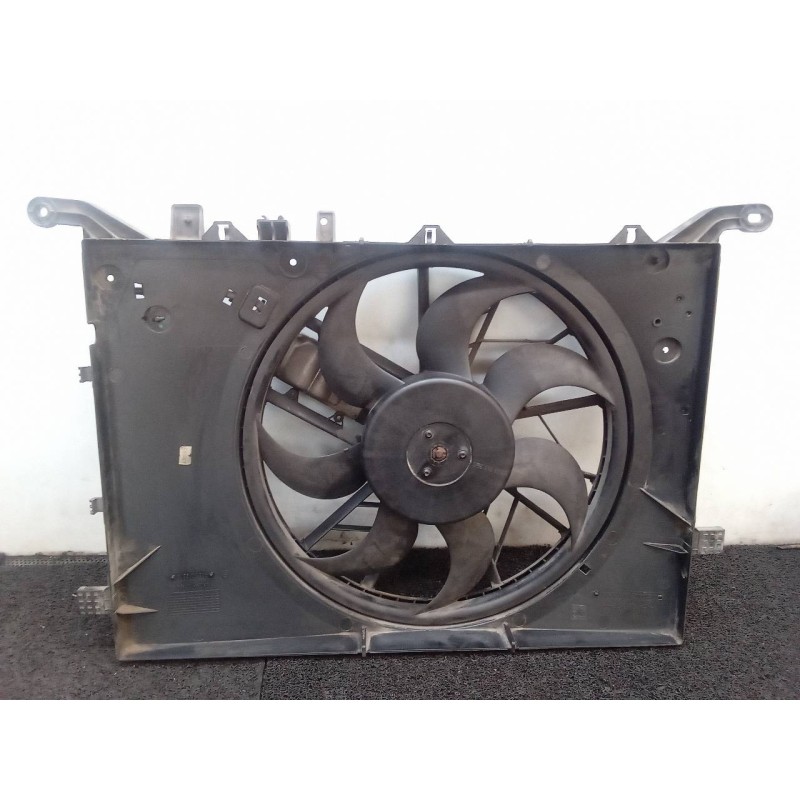 Recambio de electroventilador para volvo v70 familiar 2.4 (103kw) referencia OEM IAM 11373280812 030303909 BOSCH