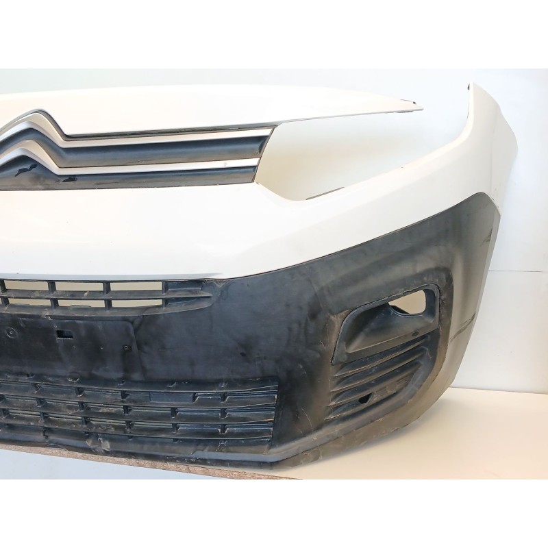 Recambio de paragolpes delantero para citroën berlingo live m referencia OEM IAM 50140247 - Blanco 3