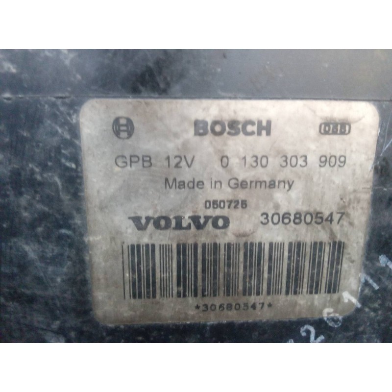 Recambio de electroventilador para volvo v70 familiar 2.4 (103kw) referencia OEM IAM 11373280812 030303909 BOSCH - Gris 2
