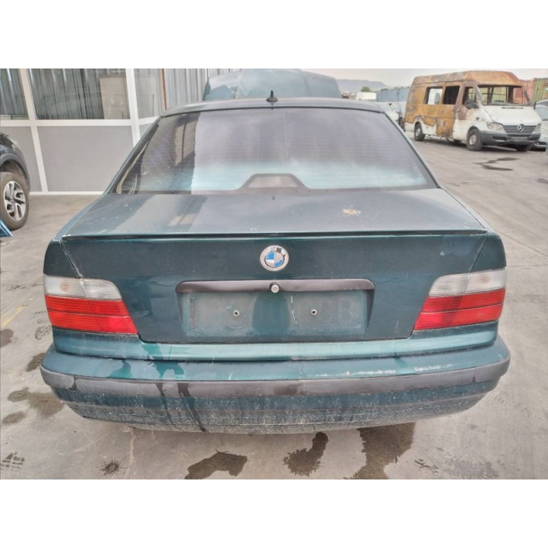 bmw serie 3 berlina (e36) del año 1996