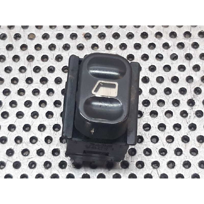 Recambio de mando elevalunas delantero izquierdo para fiat ulysse (121) 1.9 td el (6 asientos) referencia OEM IAM   