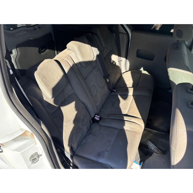 Recambio de asientos traseros para renault kangoo expression referencia OEM IAM   