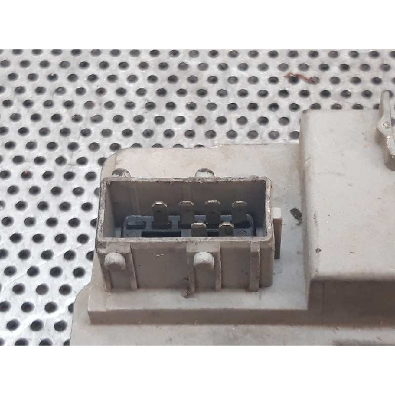Recambio de cerradura puerta delantera derecha para citroën berlingo referencia OEM IAM 3