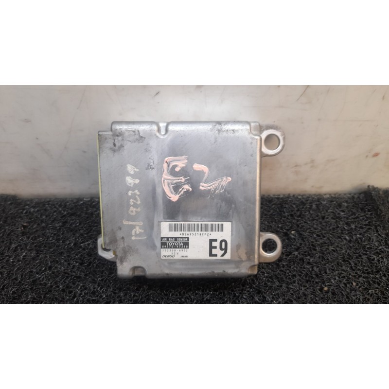 Recambio de centralita airbag para toyota prius (nhw20) sol referencia OEM IAM 8917047390 1523006952 