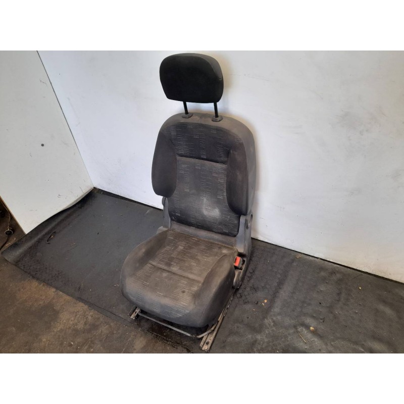 Recambio de asiento delantero derecho para citroën berlingo station wagon x referencia OEM IAM - Blanco 3
