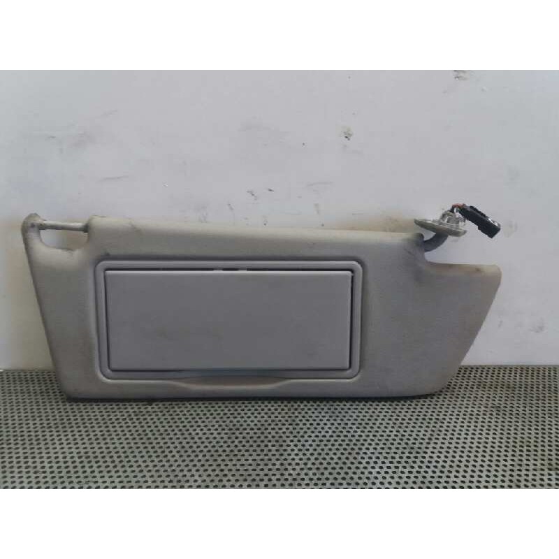 Recambio de parasol derecho para opel zafira b 1.9 cdti referencia OEM IAM   