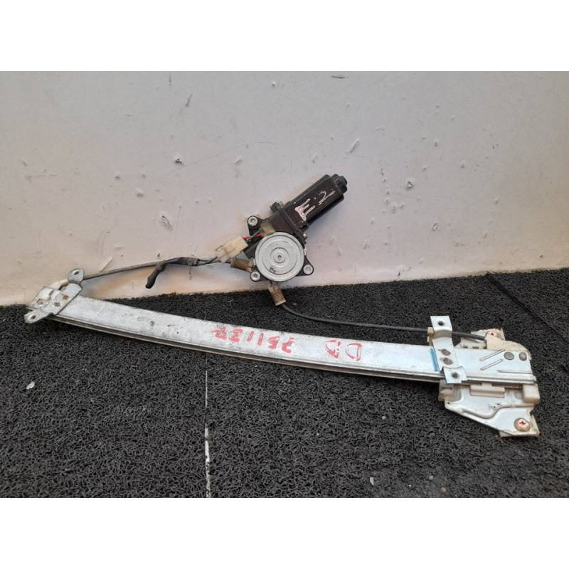 Recambio de elevalunas delantero derecho para mitsubishi space wagon (d00w) 2.0 referencia OEM IAM MB517476 - Negro 2