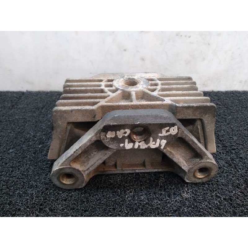 Recambio de soporte cambio para mercedes-benz atego 4.2d referencia OEM IAM 9702400310  