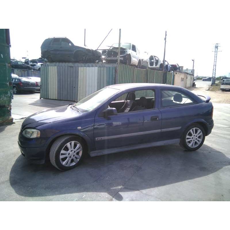 opel astra g berlina del año 1999