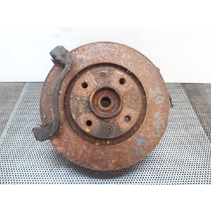 Recambio de mangueta delantera izquierda para citroën c3 1.6 16v hdi referencia OEM IAM   