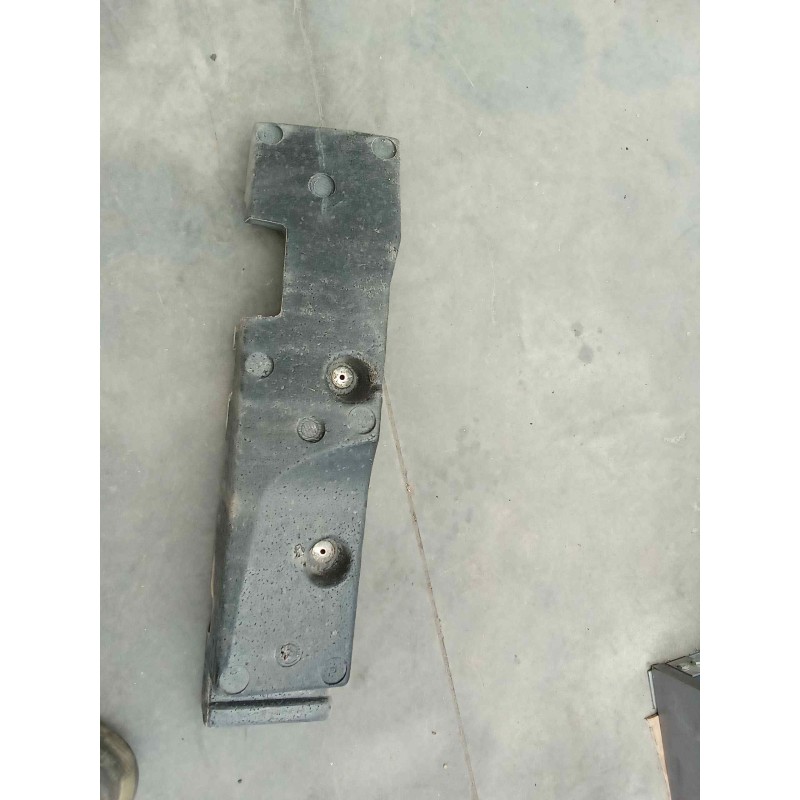 Recambio de refuerzo paragolpes trasero para peugeot 406 coupe (s1/s2) 2.2 hdi referencia OEM IAM - Azul 3