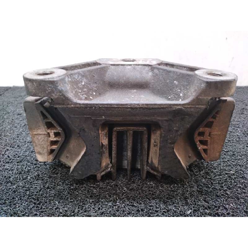 Recambio de soporte cambio para mercedes-benz atego 4.2d referencia OEM IAM 9702400318 742720 - Blanco 2