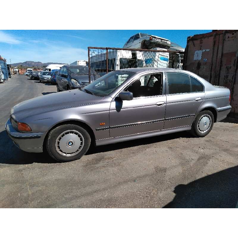 bmw serie 5 berlina (e39) del año 1998
