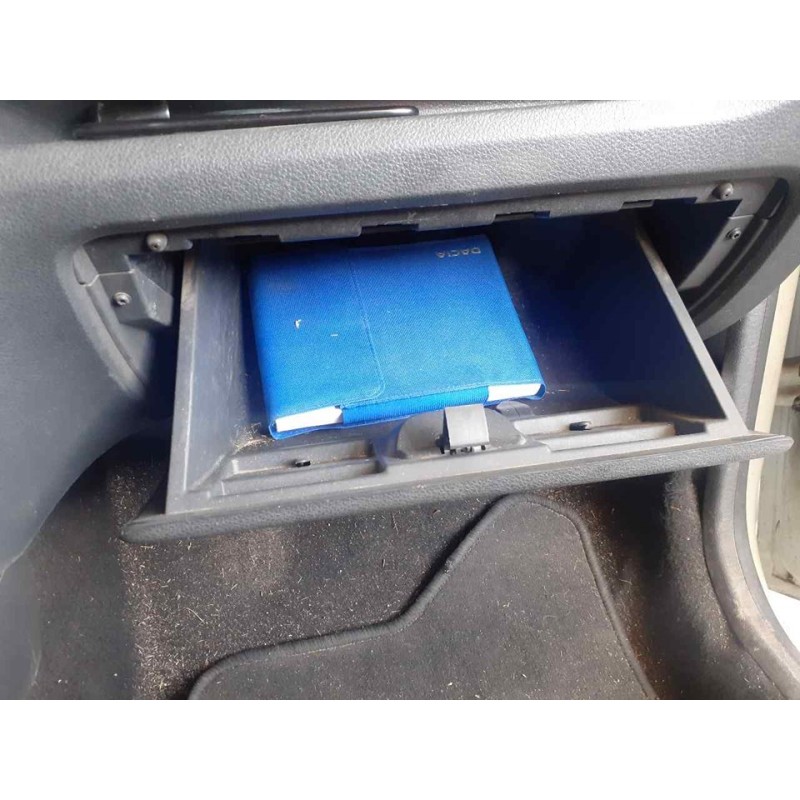 Recambio de guantera para dacia dokker essential referencia OEM IAM 2